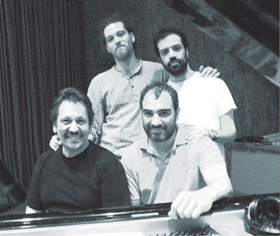 Harris Lambrakis Quartet at the studio, recording album Metéora